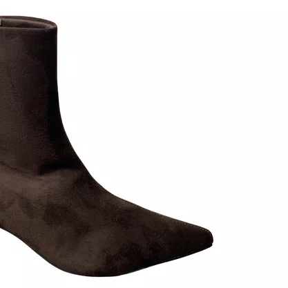 Bota Offline Feminina Terra Bico Fino 