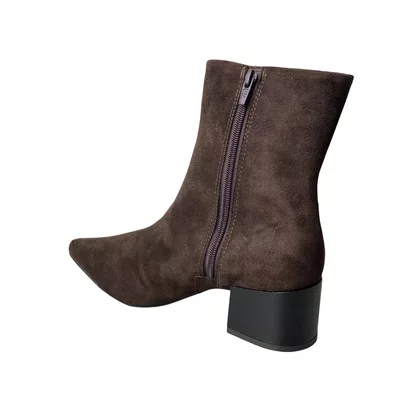 Bota Offline Feminina Terra Bico Fino 