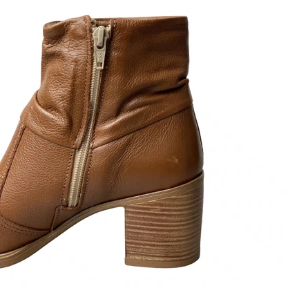 Bota Pegada Feminina Pinhão Couro 