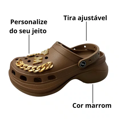 Crocs Corfly Feminina Marrom Pingente 