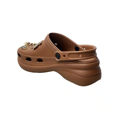 Crocs Nuvem Feminino Marrom  Acompanha Acessórios 