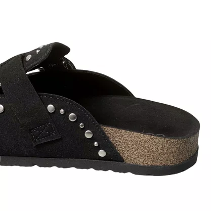 Mule Beira Rio Feminino Preto Ferragens Prateada 