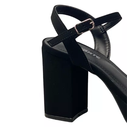 Sandália Via Marte Feminina Preto Tira Cravejada 
