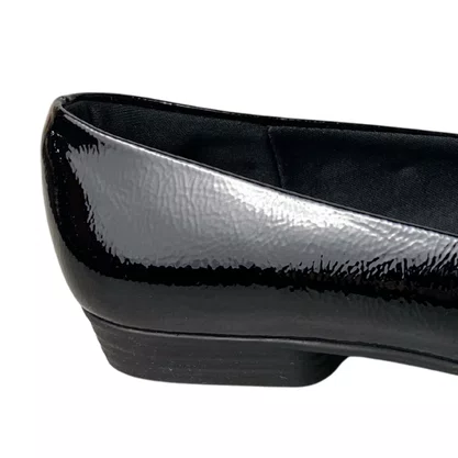 Sapatilha Piccadilly Feminina Preto Ferragem Dourada 