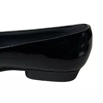 Sapatilha Piccadilly Feminina Preto Ferragem Dourada 