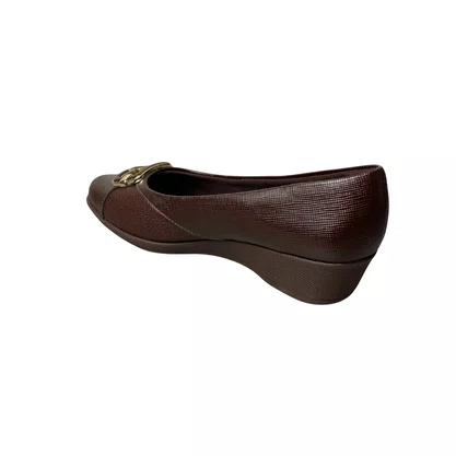 Sapato Piccadilly Feminino Cacau Ferragem Dourada 
