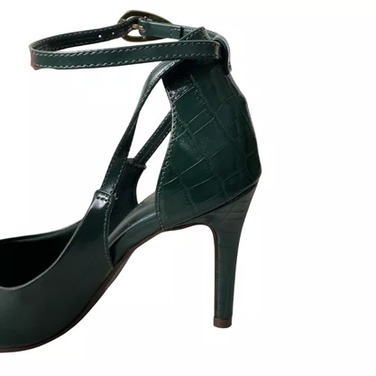 Scarpin Bebecê Feminina Turmalina Bico Fino 