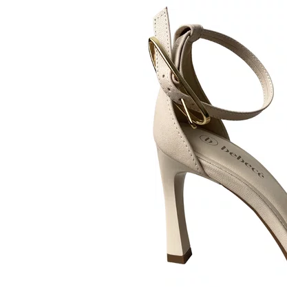 Scarpin Bebecê Feminino Aveia Bico Fino 