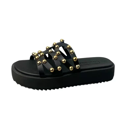 Tamanco Moleca Feminino Preto Ferragens Douradas