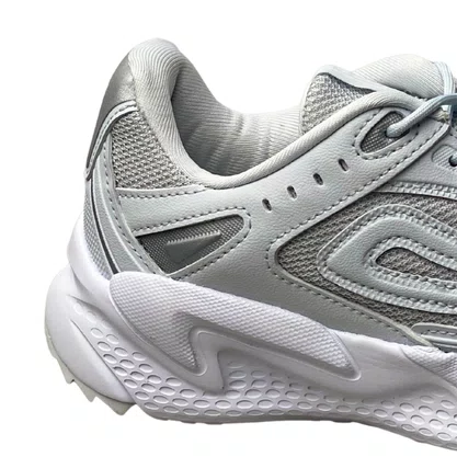 Tênis Fila Feminino Cinza Claro Venture Tracer 2 Cadarço