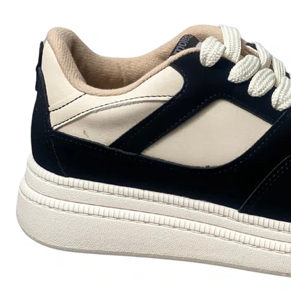 Tênis Moleca Feminino Branco Off Cadarço 