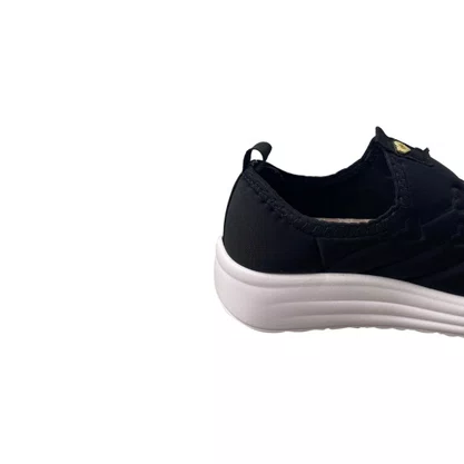 Tenis Molekinha Preto Calce Facil 