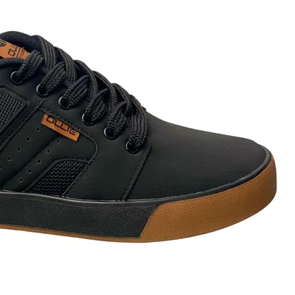 Tênis Ollie Masculino Preto Cadarço 
