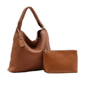 Bolsa Chenson Feminina Marrom Acompanha Necessaire