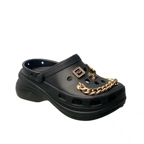 Crocs Nuvem Feminino Preto Acompanha Acessórios 