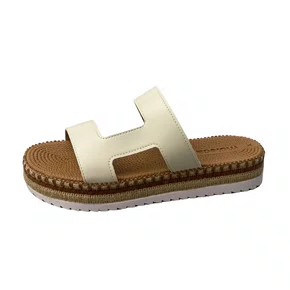 Flat Moleca Feminino Branco Off Texturizada 