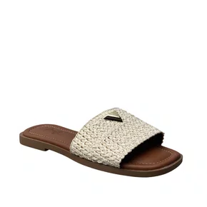 Rasteirinha Helena Be Feminina Off White Ferragem Dourada 