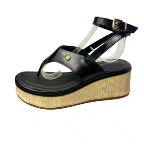 Sandália Flat Bebecê Feminino Preto Fivela Dourada 