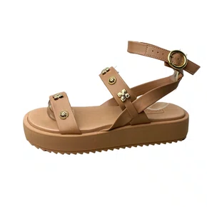 Sandália Moleca Feminina Nude Ferragens Douradas 