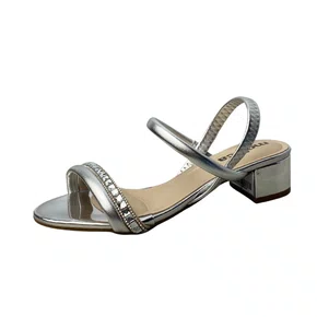 Sandália Moleca Feminina Prata Tira Cravejada 