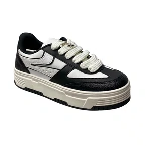 Tênis Nadia Talita Feminino Branco Pingente Prateado 