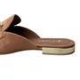 Mule Santinelli Feminino Caramelo Ferragem Dourada 