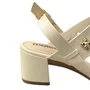 Sandália Moleca Feminina Branco Off Ferragens Douradas 