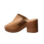 Tamanco Moleca Feminino Camel Ferragens Douradas