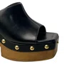 Tamanco Offline Feminino Preto Ferragens Douradas 